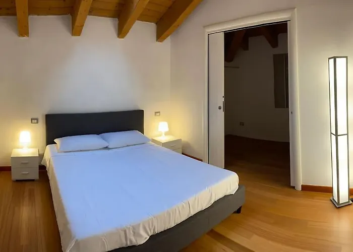 Apartamento Interno 8 Con Box Auto Privato Gratuito