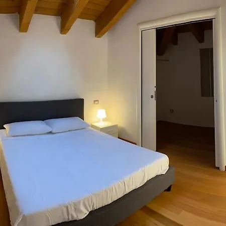Daire Interno 8 Con Box Auto Privato Gratuito